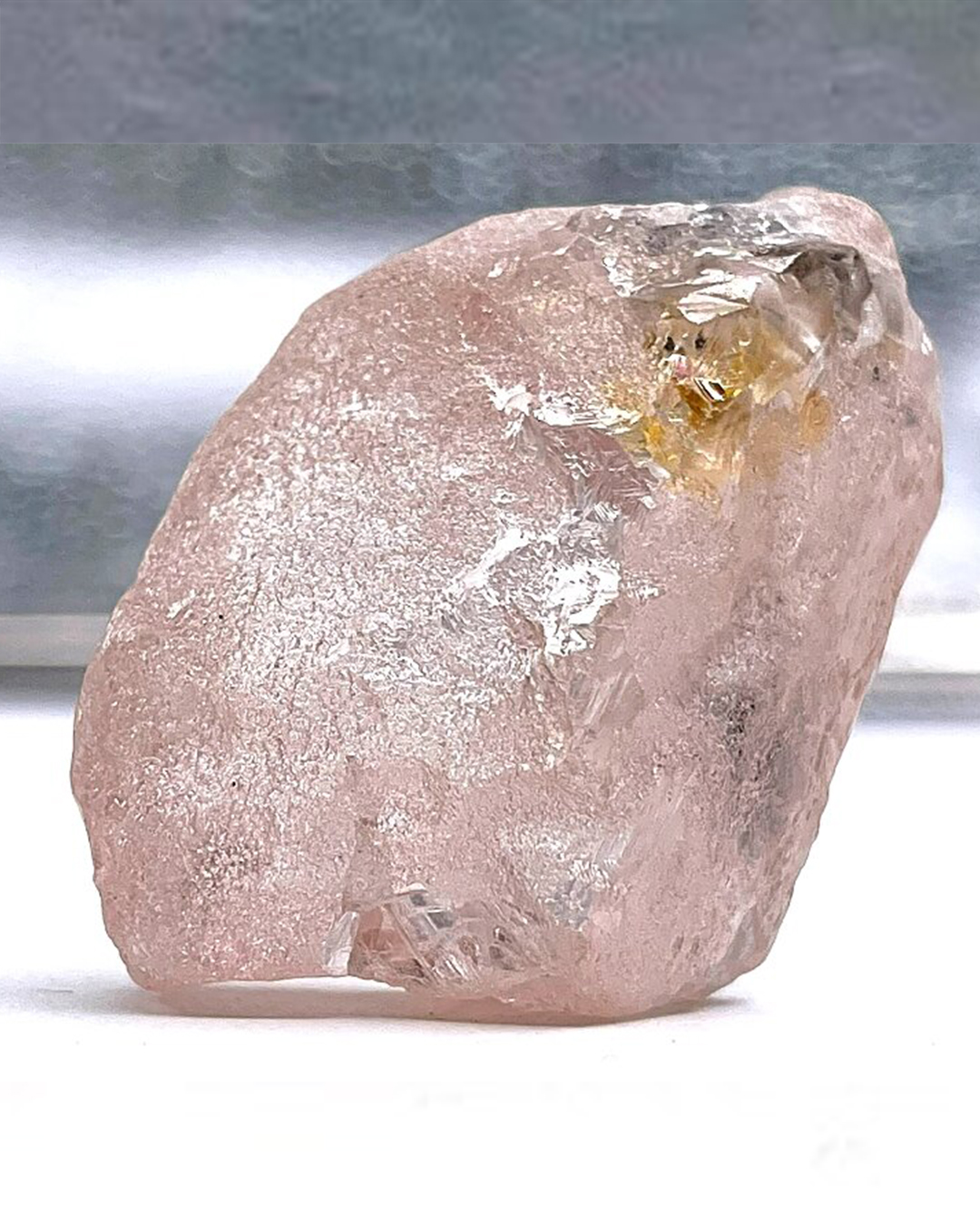 300年来世界最大粉钻，重达170克拉的“卢洛玫瑰”惊艳亮世！