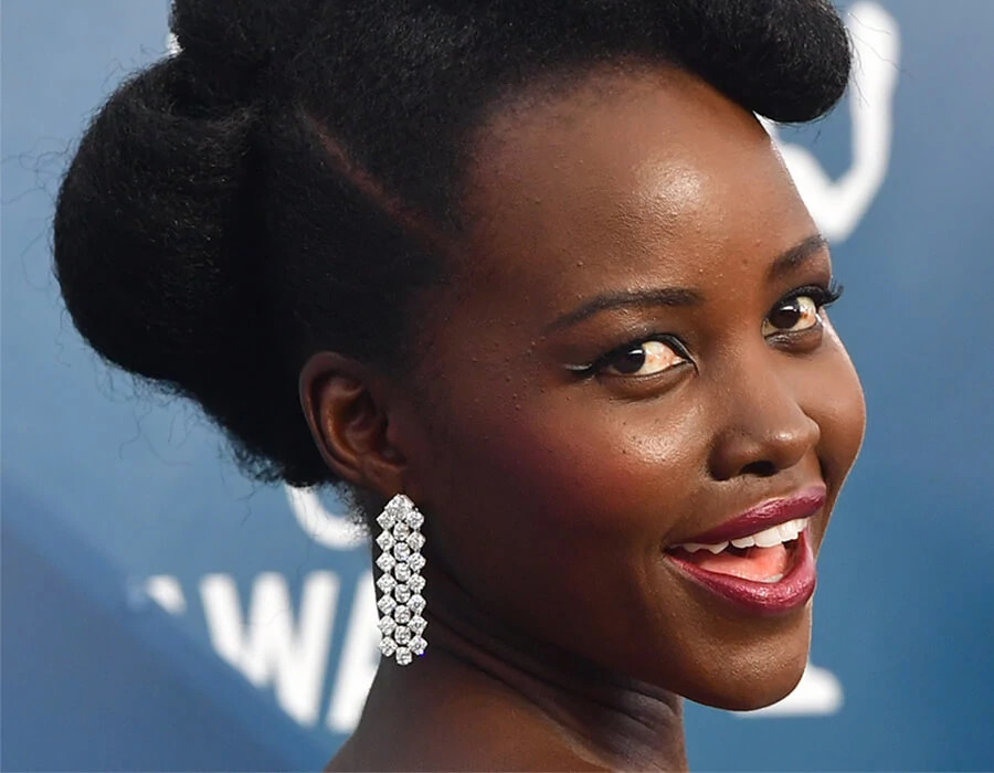 露皮塔·尼永奥 (Lupita Nyong’o)