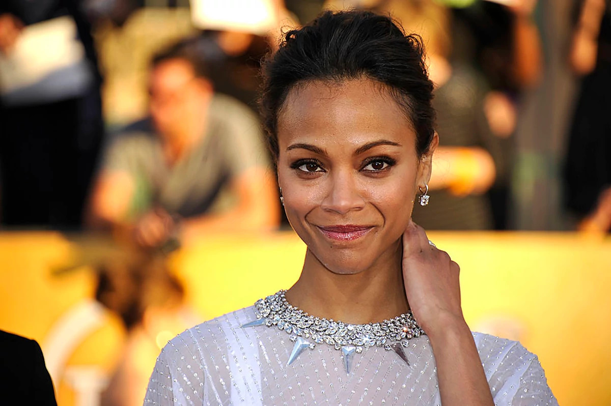 佐伊·索尔达娜 (Zoë Saldana)