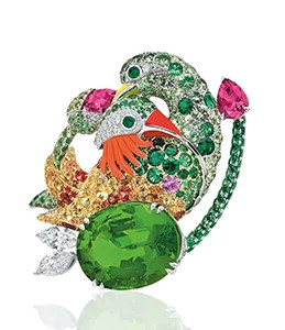 Mandarin Oriental Ducks 白金胸针