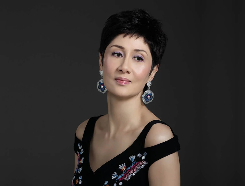 女性珠宝设计师王幼伦