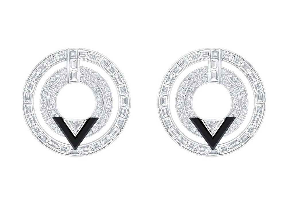 Louis Vuitton「Pure V」系列白金耳环