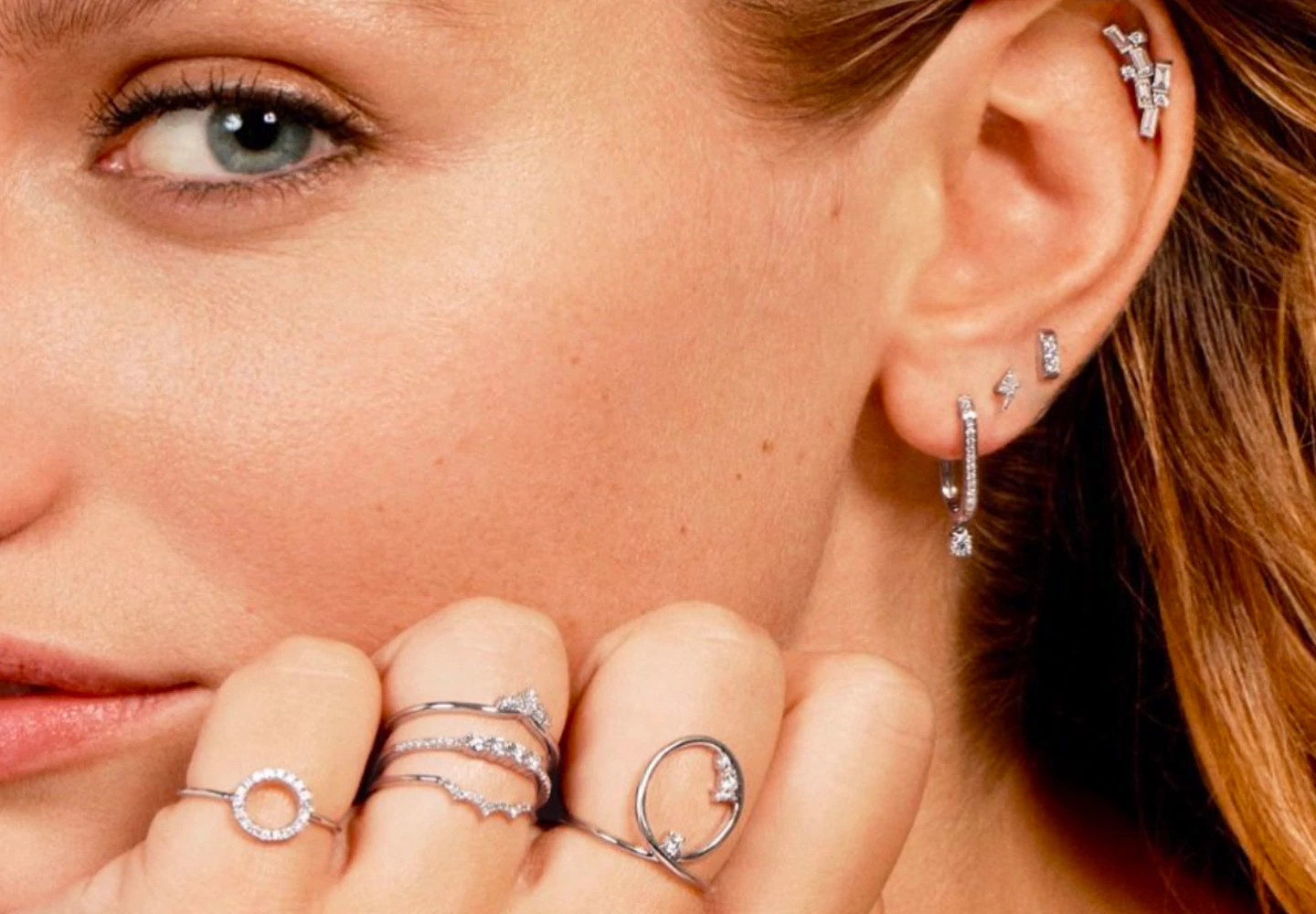 用天然钻石纪念你的毕业季