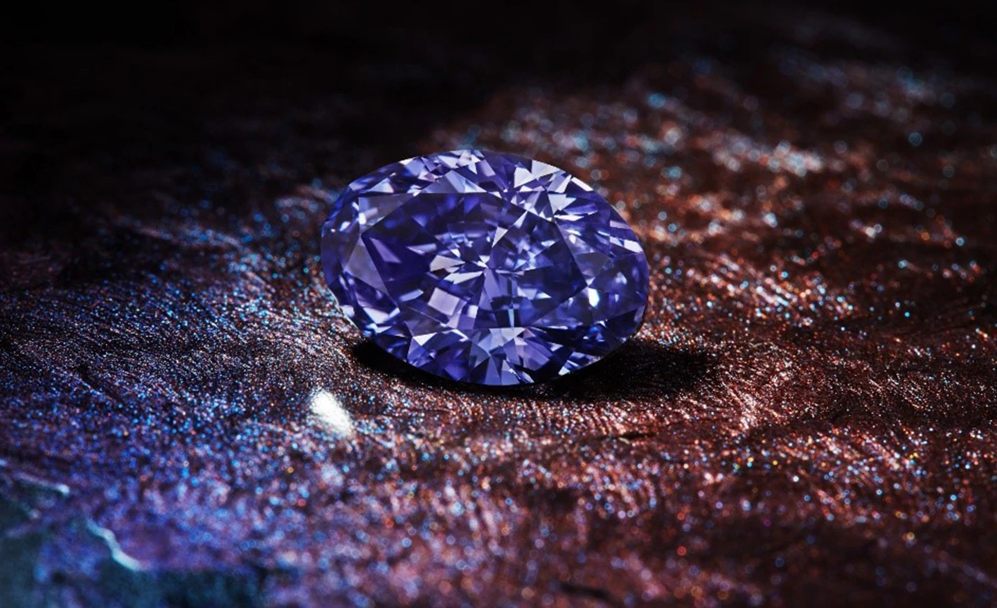 世上真的有紫色天然钻石吗？
