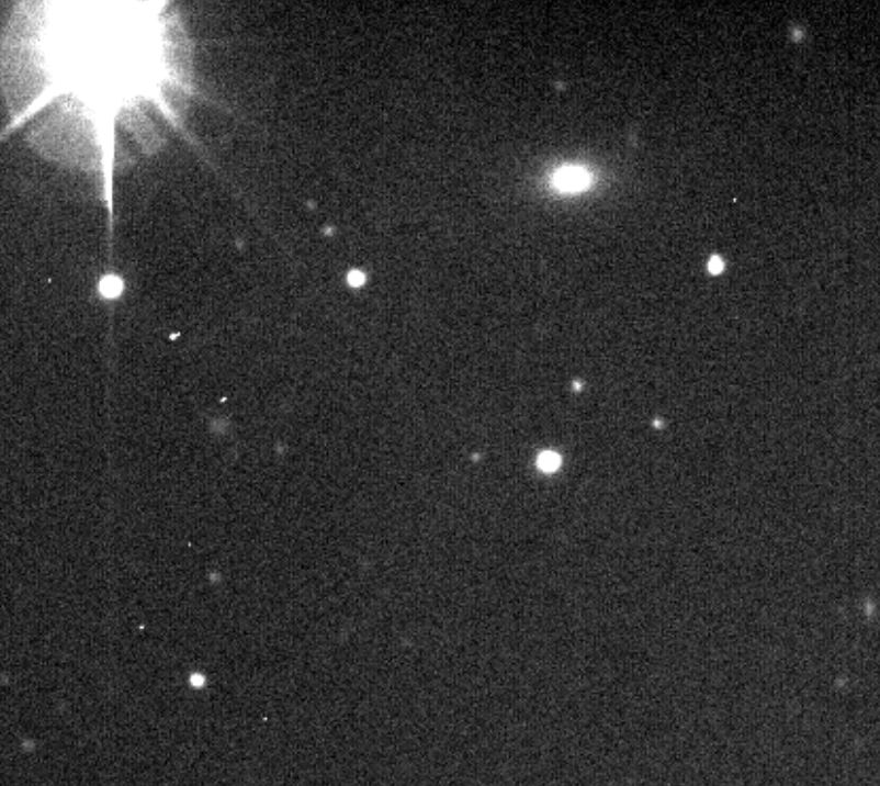 传奇因纽特卫星，如天然钻石般耀绽银河